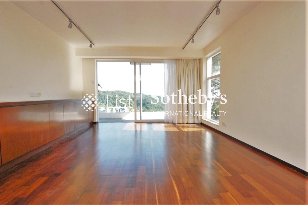 Hing Keng Shek Detached House 慶徑石獨立屋 | Second Bedroom