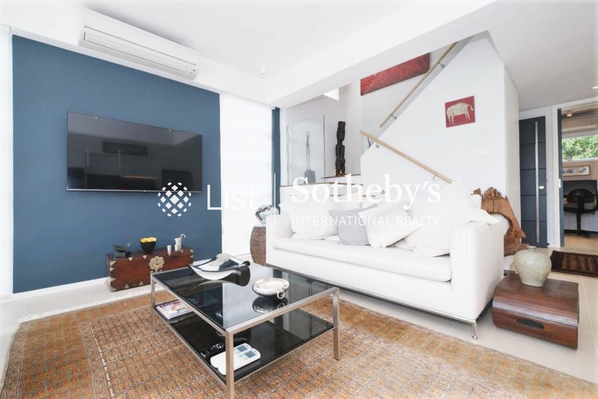 Caribbean Villa 碧雲苑 | Living and Dining Room