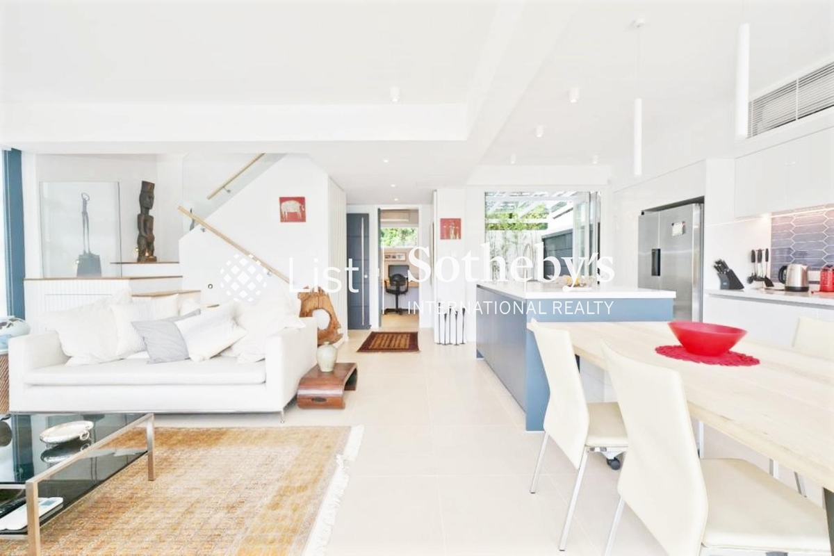 Caribbean Villa 碧雲苑 | Living and Dining Room