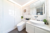 King's Park Villa 帝庭園 | Guest Bathroom