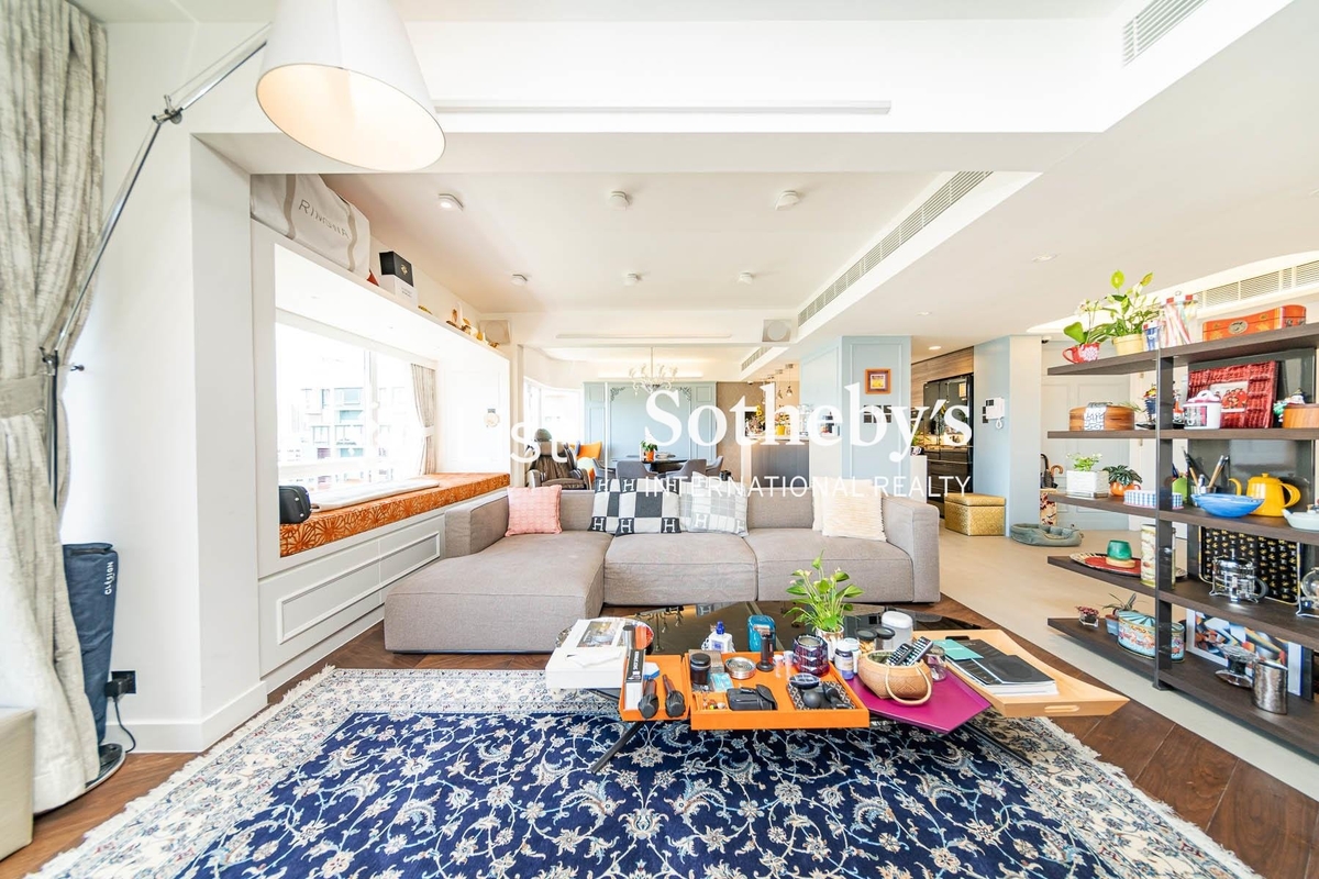 King's Park Villa 帝庭園 | Living and Dining Room