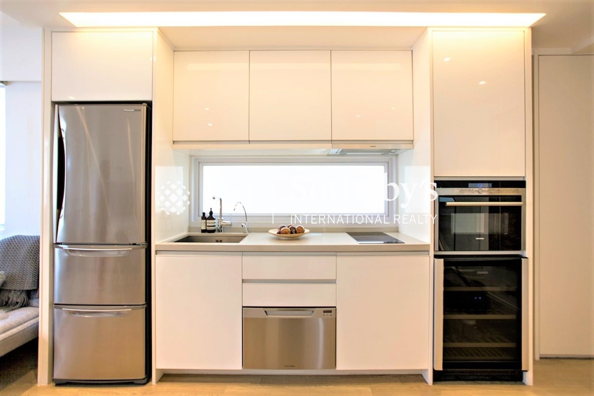 7-9 Shin Hing Street 善慶街7-9號 | Open Kitchen