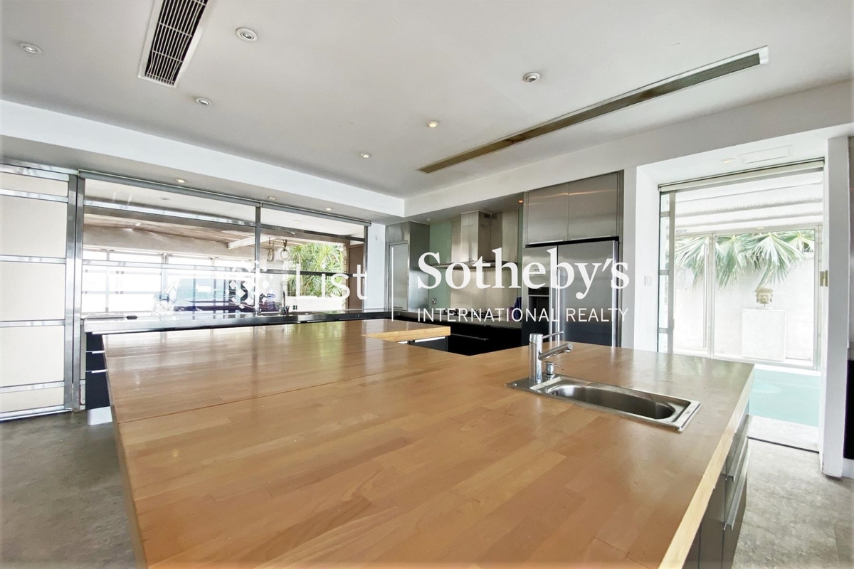 Royal Castle 君爵堡 | Open Kitchen