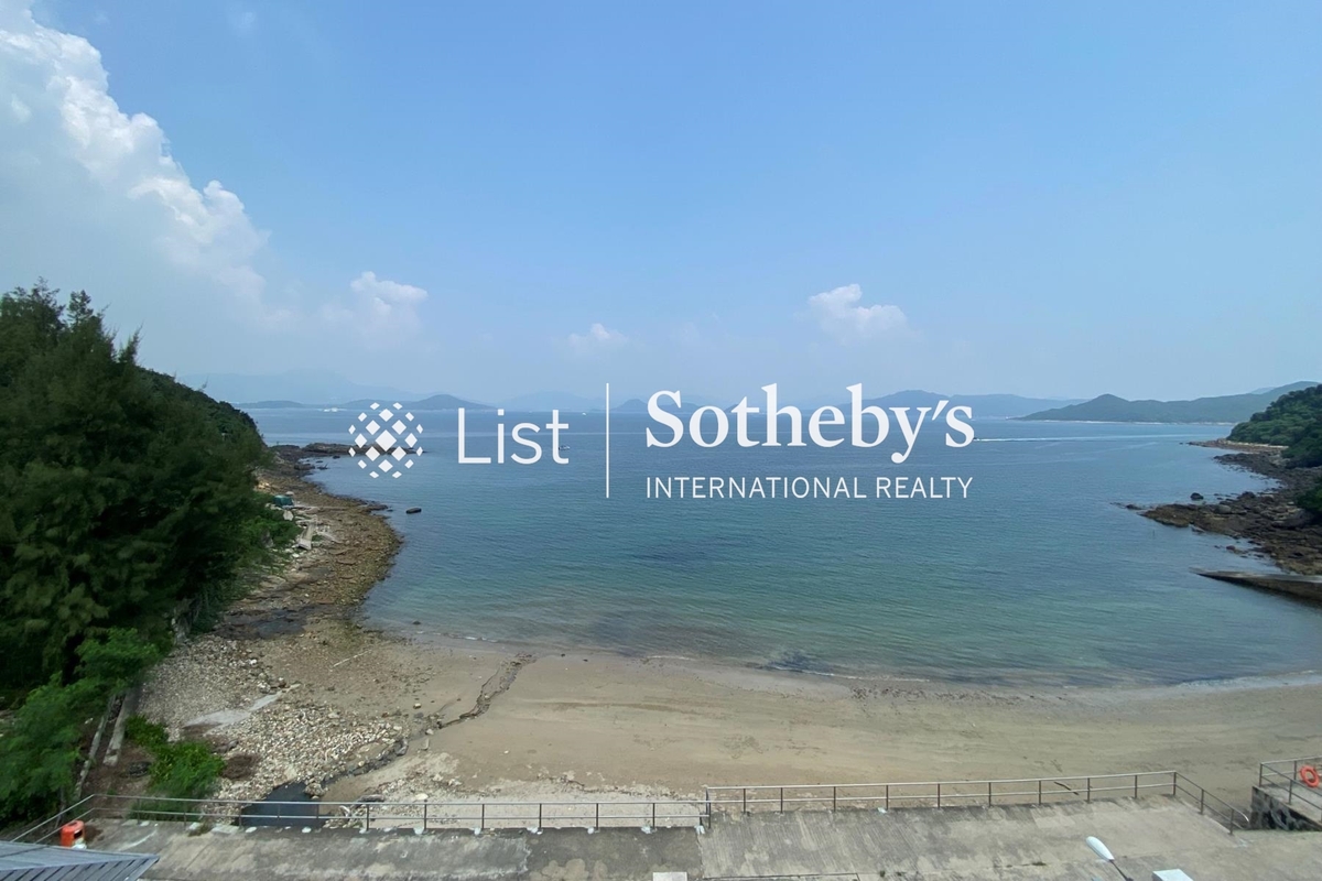 Royal Castle 君爵堡 | View from Private Roof Terrace