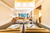 Pacific Place Apartment 太古广场服务式公寓 | Living and Dining Room