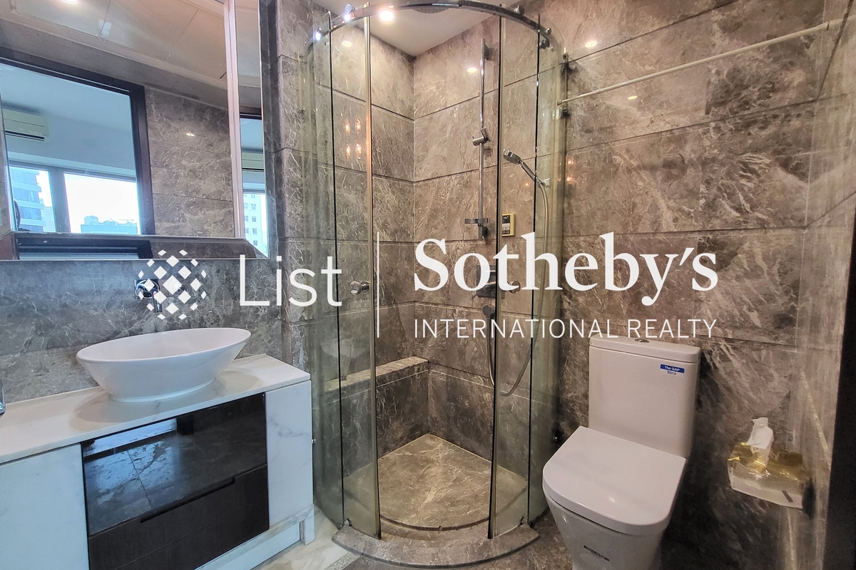 Celestial Heights Phase 1 半山壹号第一期 | Second En-suite Bathroom