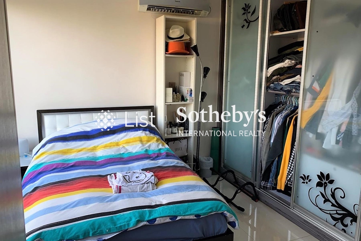 Nam Shan 南山 | Second Bedroom