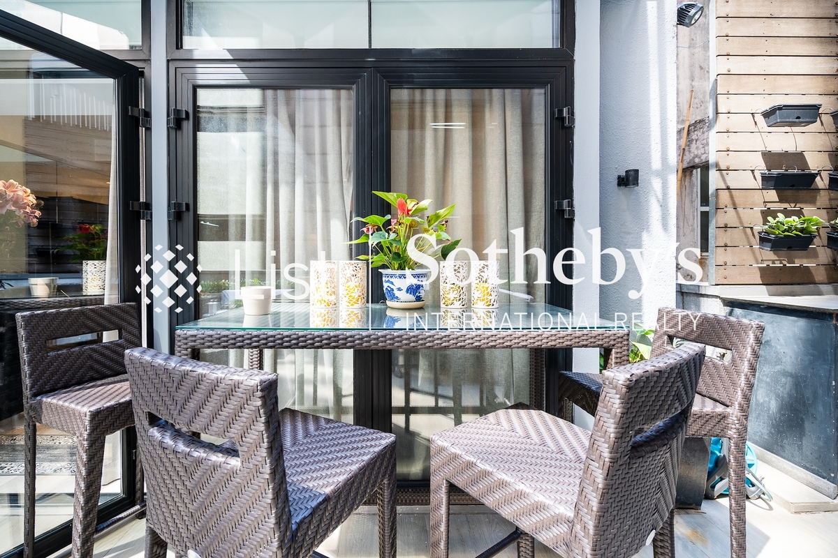 Mandarin Building 文華大廈 | Private Terrace off Living and Dining Room