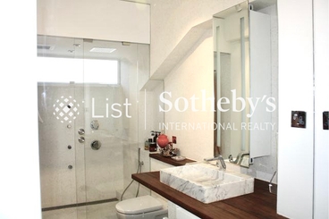 Tse Land Mansion 紫蘭樓 | 