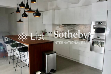 Tse Land Mansion 紫蘭樓 | 