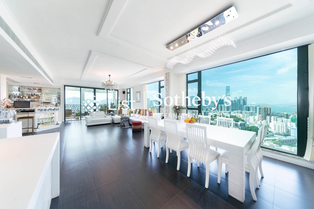Ellery Terrace 雅利德桦台 | Living and Dining Room