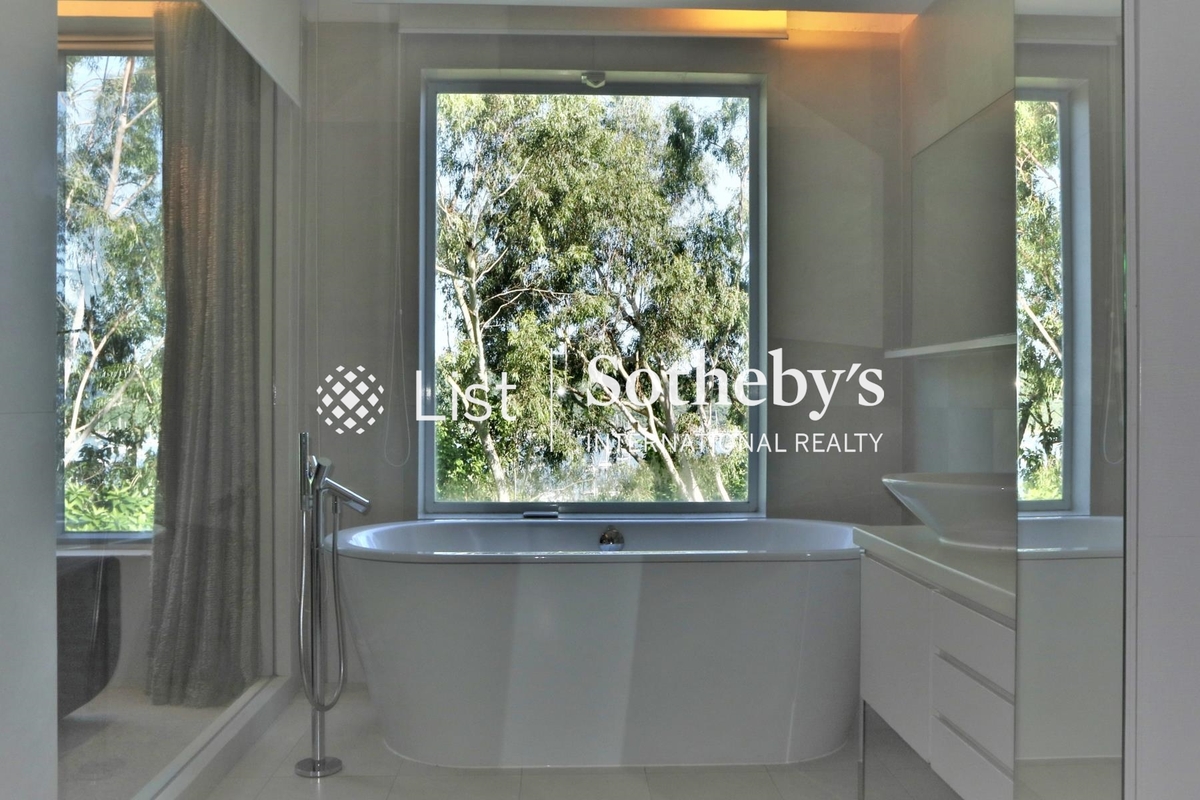 Habitat 立德台 | Master Bathroom