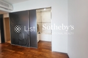 Harbourfront Landmark 海名軒 | Built-in Wardrobe in Master Bedroom 