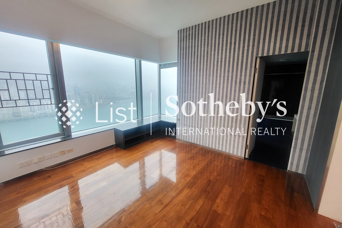 Harbourfront Landmark 海名軒 | Second En-suite Bedroom