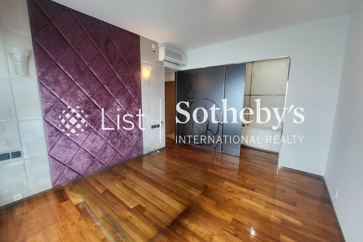 Harbourfront Landmark 海名軒 | Master Bedroom