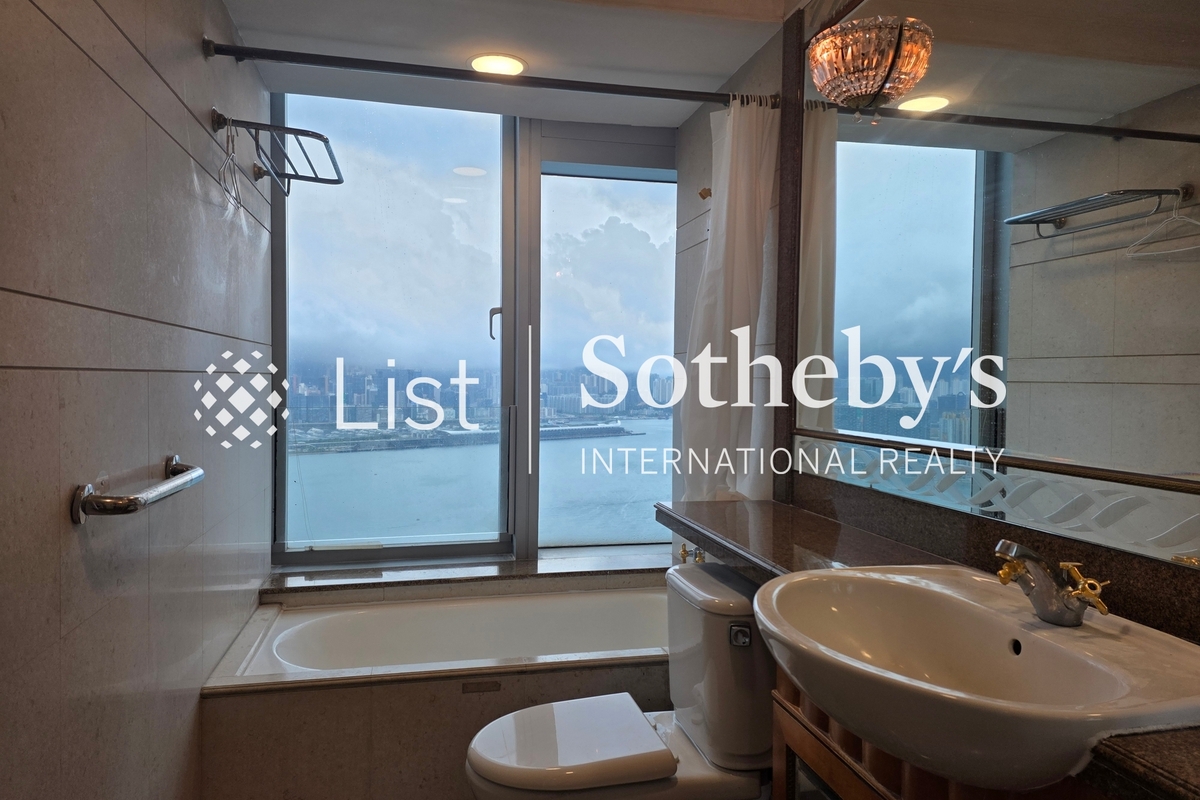 Harbourfront Landmark 海名軒 | Guest Bathroom