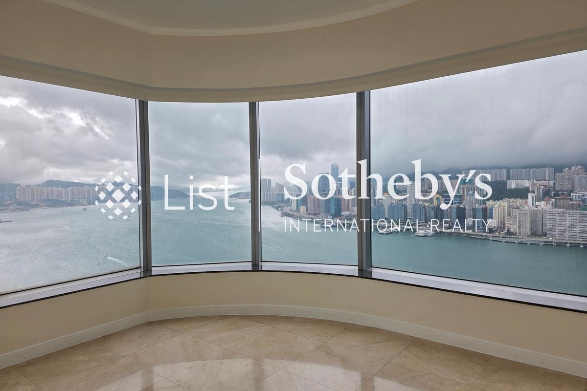Harbourfront Landmark 海名軒 | Third Bedroom