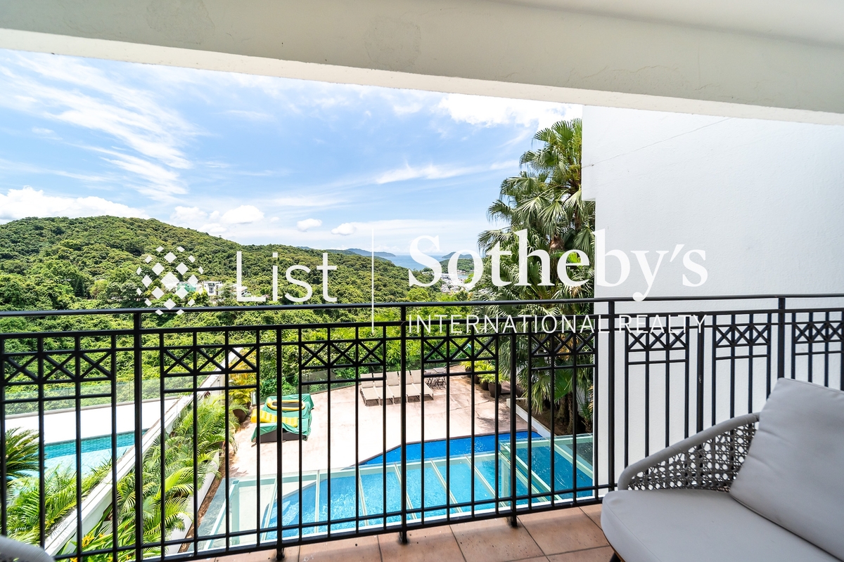 Hing Keng Shek Detached House 慶徑石獨立屋 | Balcony off Third En-suite Bedroom