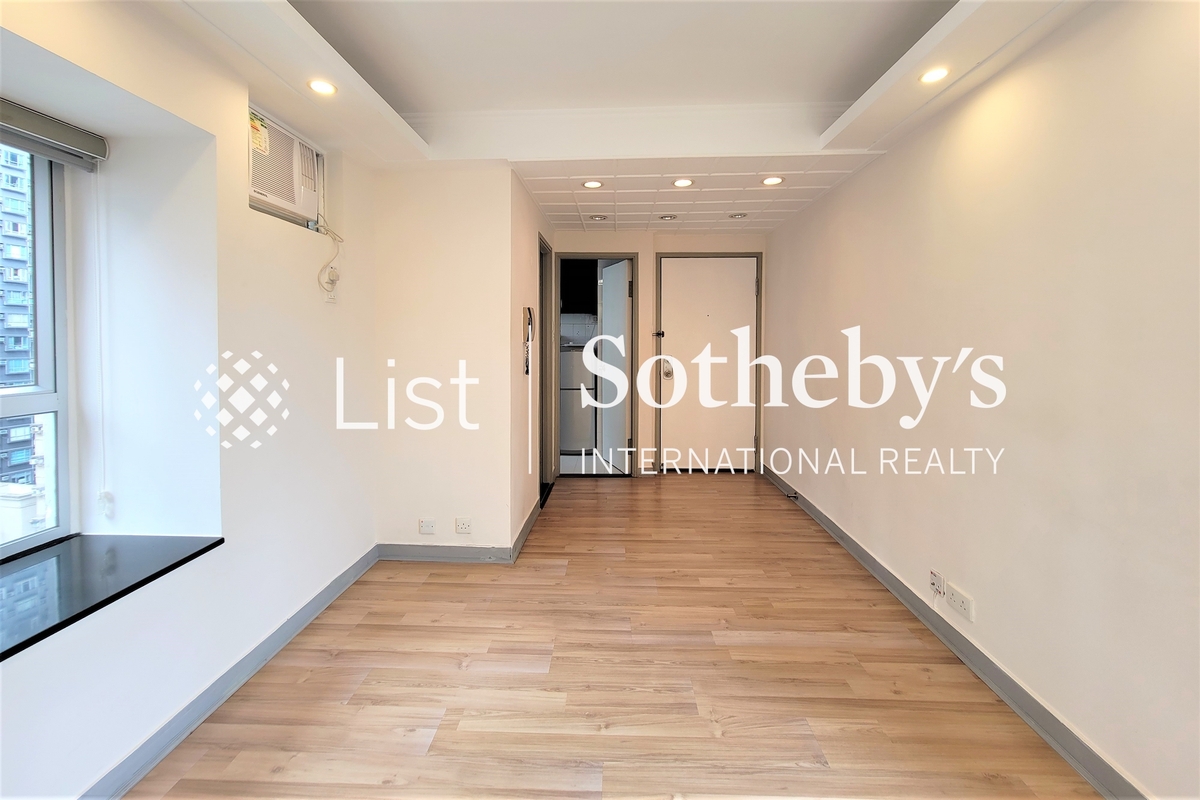 Midland Court 美兰阁 | Living and Dining Room