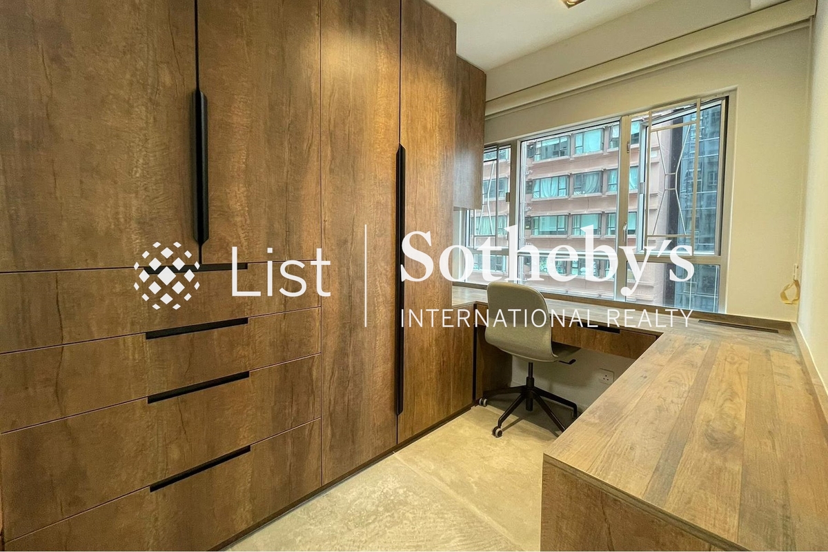 Midland Court 美蘭閣 | Master Bedroom