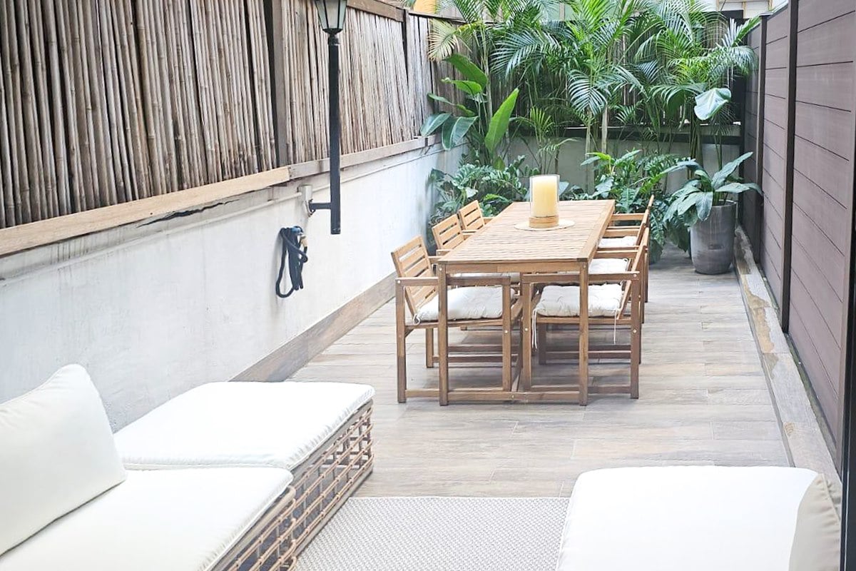 Midland Court 美兰阁 | Private Terrace off Living Room