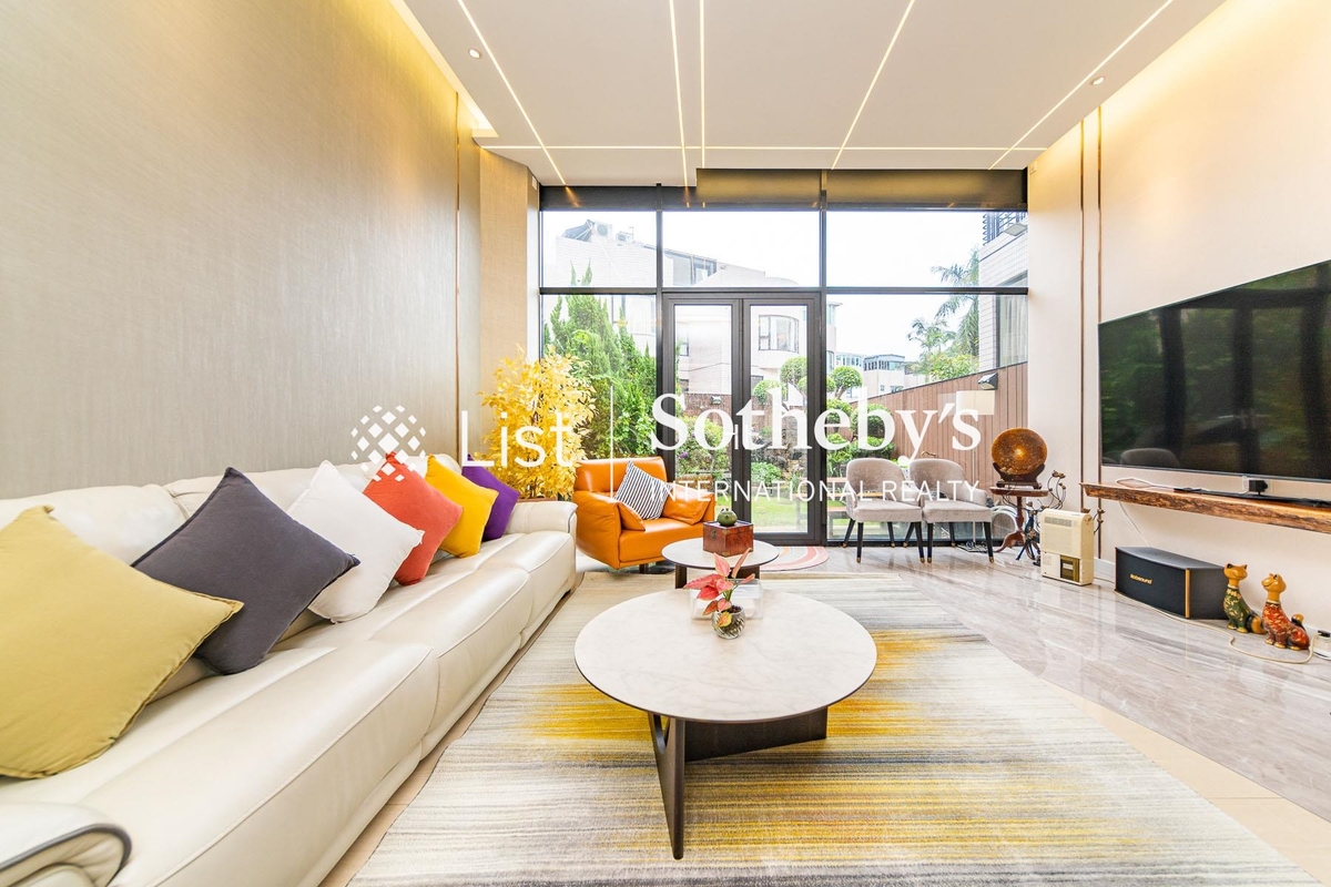 Wesley Villa 蔚麗山莊 | Living Room