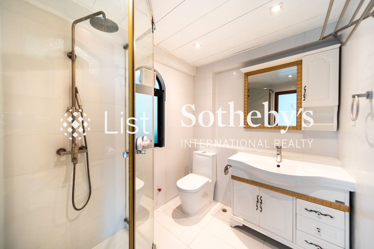 Solemar Villas 海滨别墅 | Master Bathroom