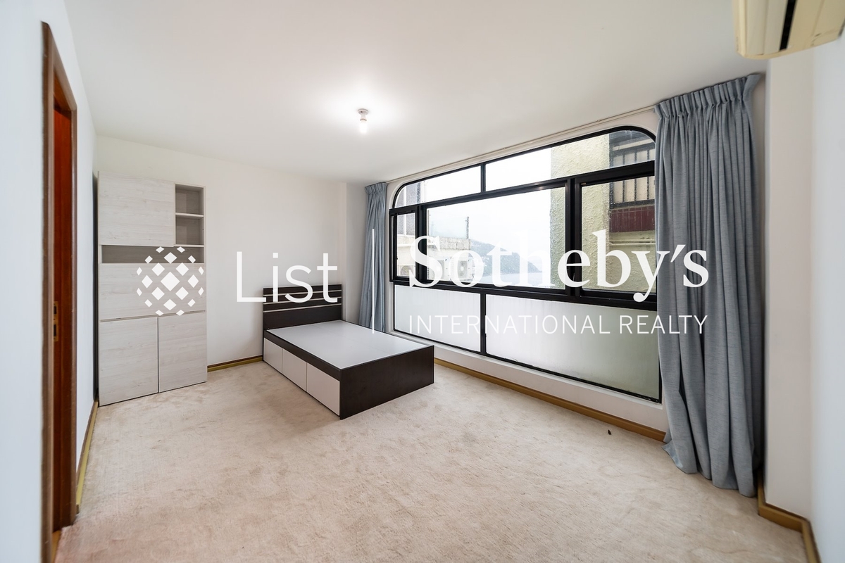 Solemar Villas 海滨别墅 | Second En-suite Bedroom