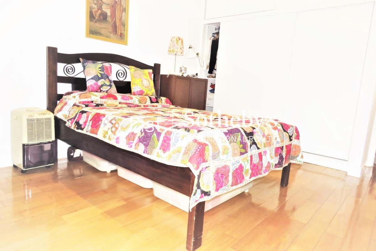 Fulham Garden 富林苑 | Second Bedroom