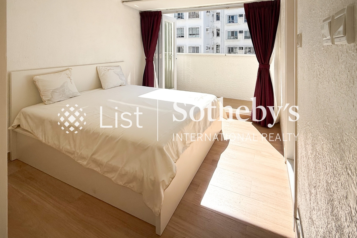 Wealth Building 富裕大厦 | Master Bedroom