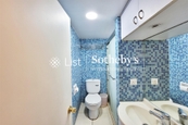 Billion Court 利豐大廈 | Guest Bathroom
