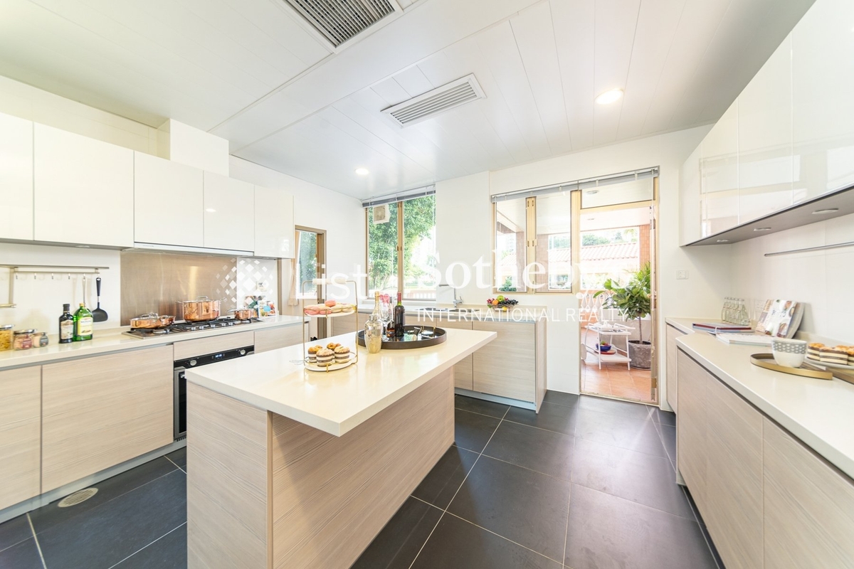 Hong Kong Gold Coast 香港黃金海岸 | Kitchen