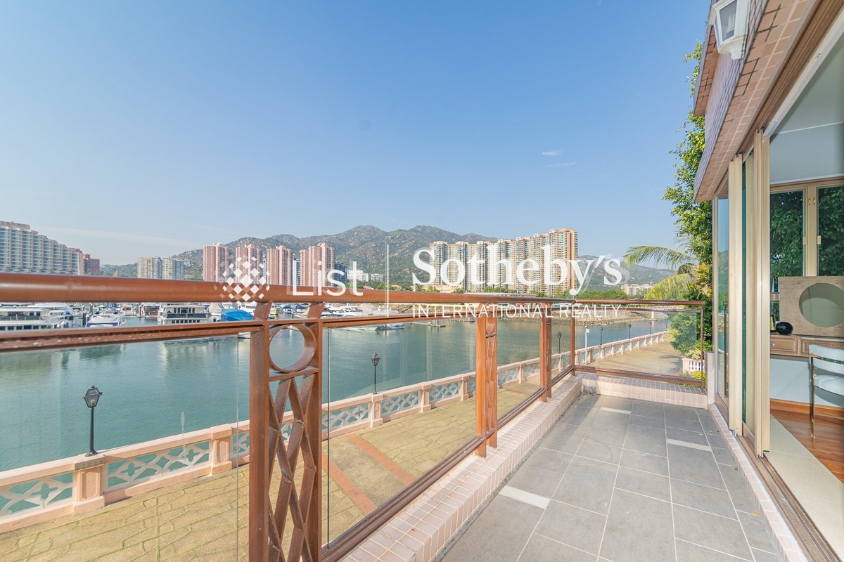 Hong Kong Gold Coast 香港黃金海岸 | Balcony off Master Bedroom