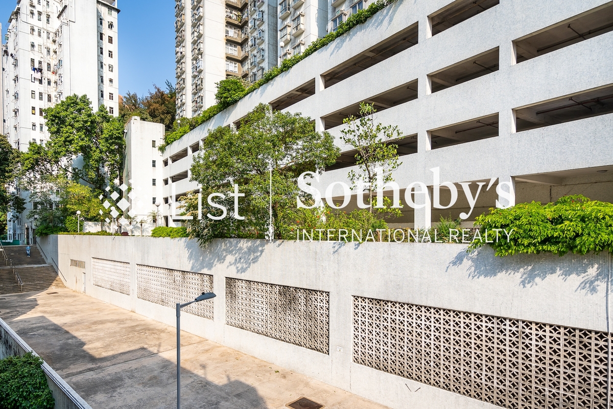 Ching Lin Court 青蓮閣 | View from Living and Dining Room