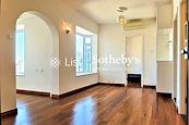 Golden Lodge 金帝軒 | Living and Dining Room