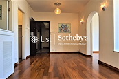 Golden Lodge 金帝軒 | Living and Dining Room