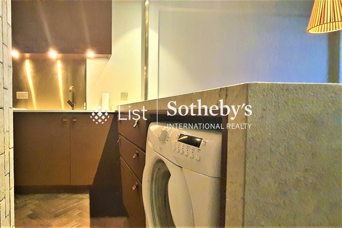 Hollywood Building 荷李活大樓 | Open Kitchen