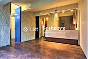 Hollywood Building 荷李活大樓 | Living and Dining Room