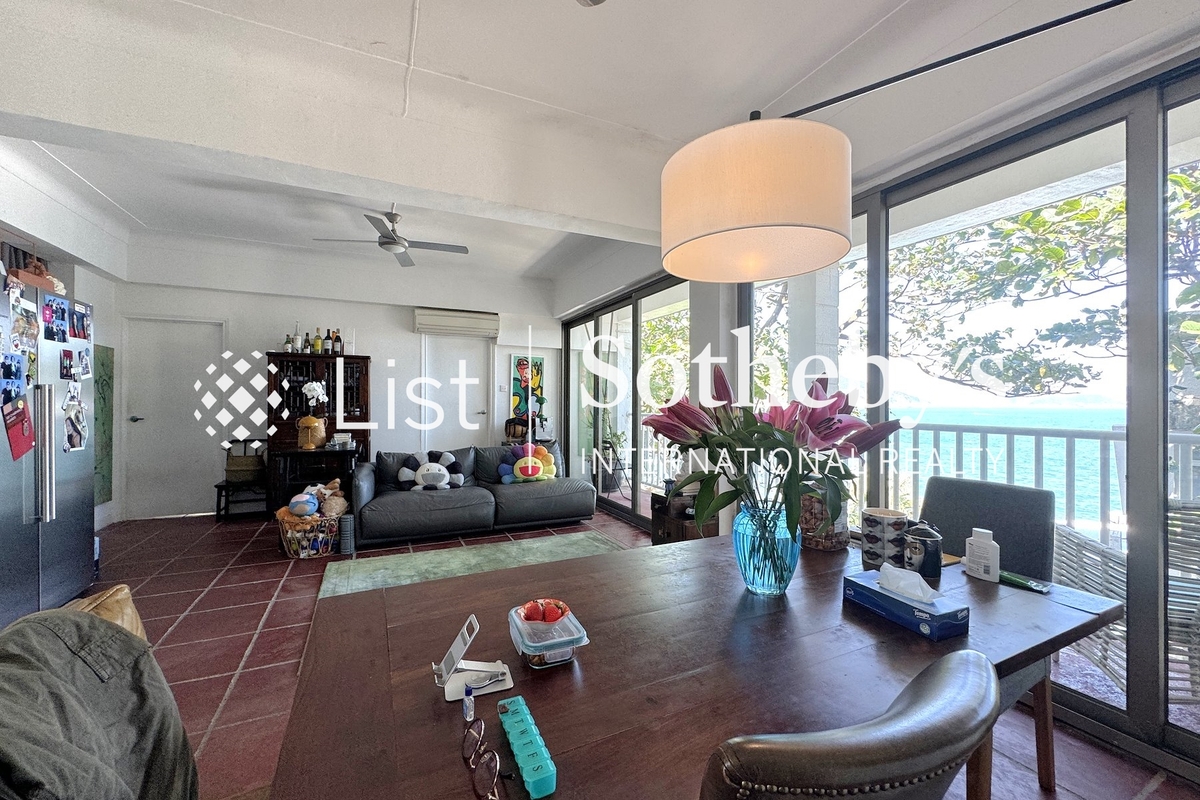 Shek O Headland Road 石澳山仔路 | Living and Dining Room