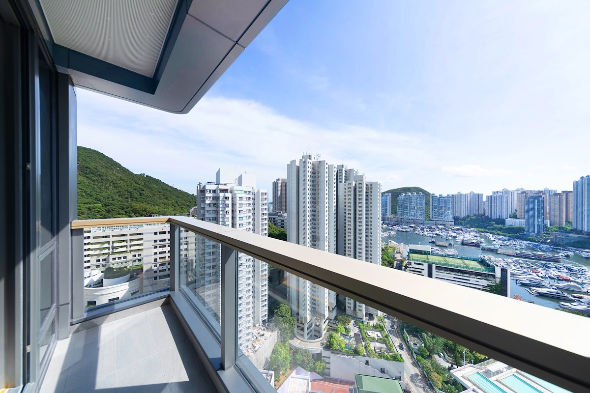  La Marina 揚海 | Balcony off Living and Dining Room