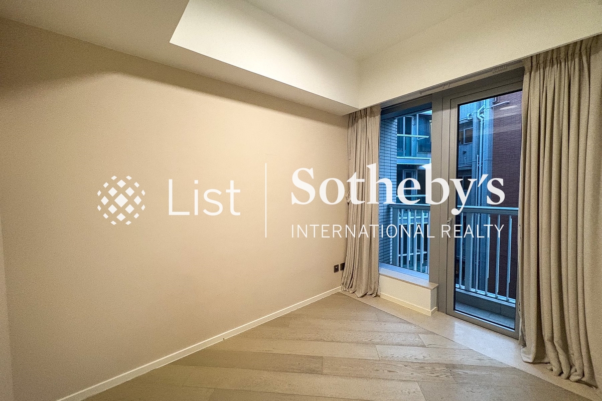 Mount Pavilia 傲泷 | Master Bedroom