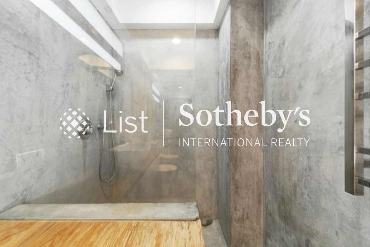 52 Elgin Street 伊利近街52號 | Second En-suite Bathroom