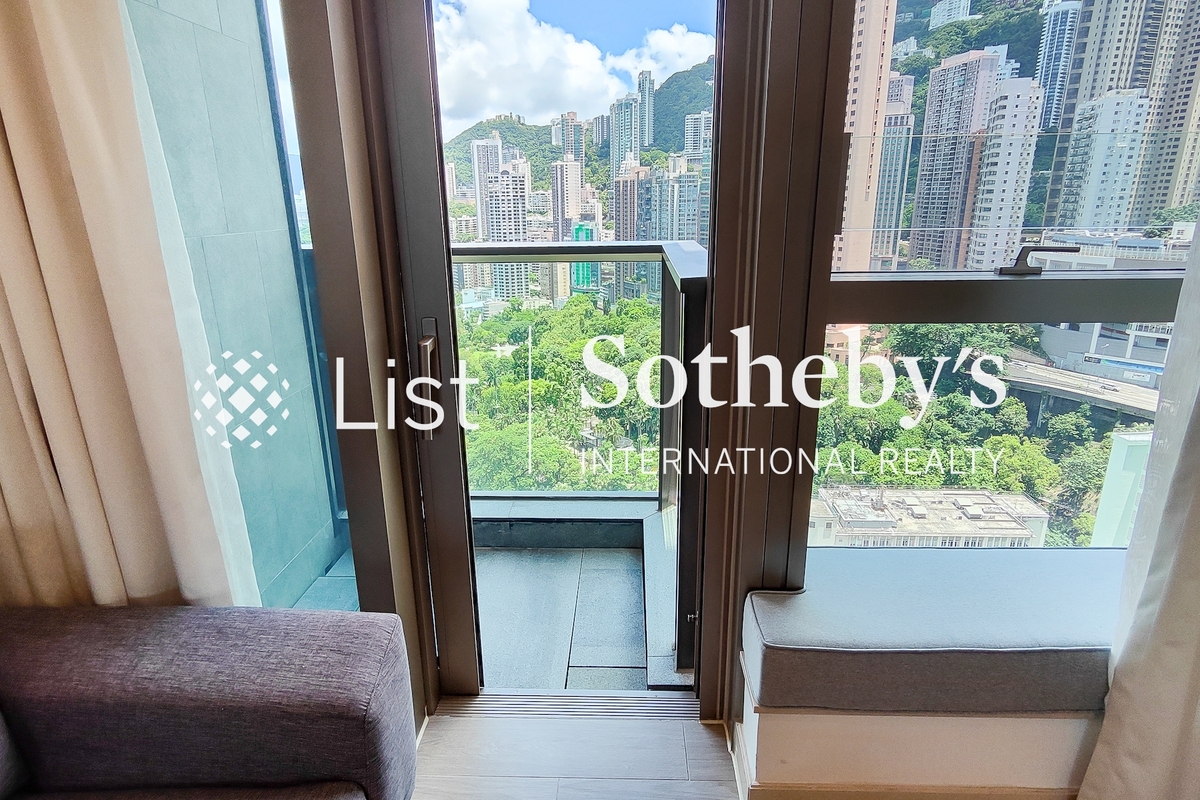 Townplace Soho 本舍 | Balcony off Living and Dining Room