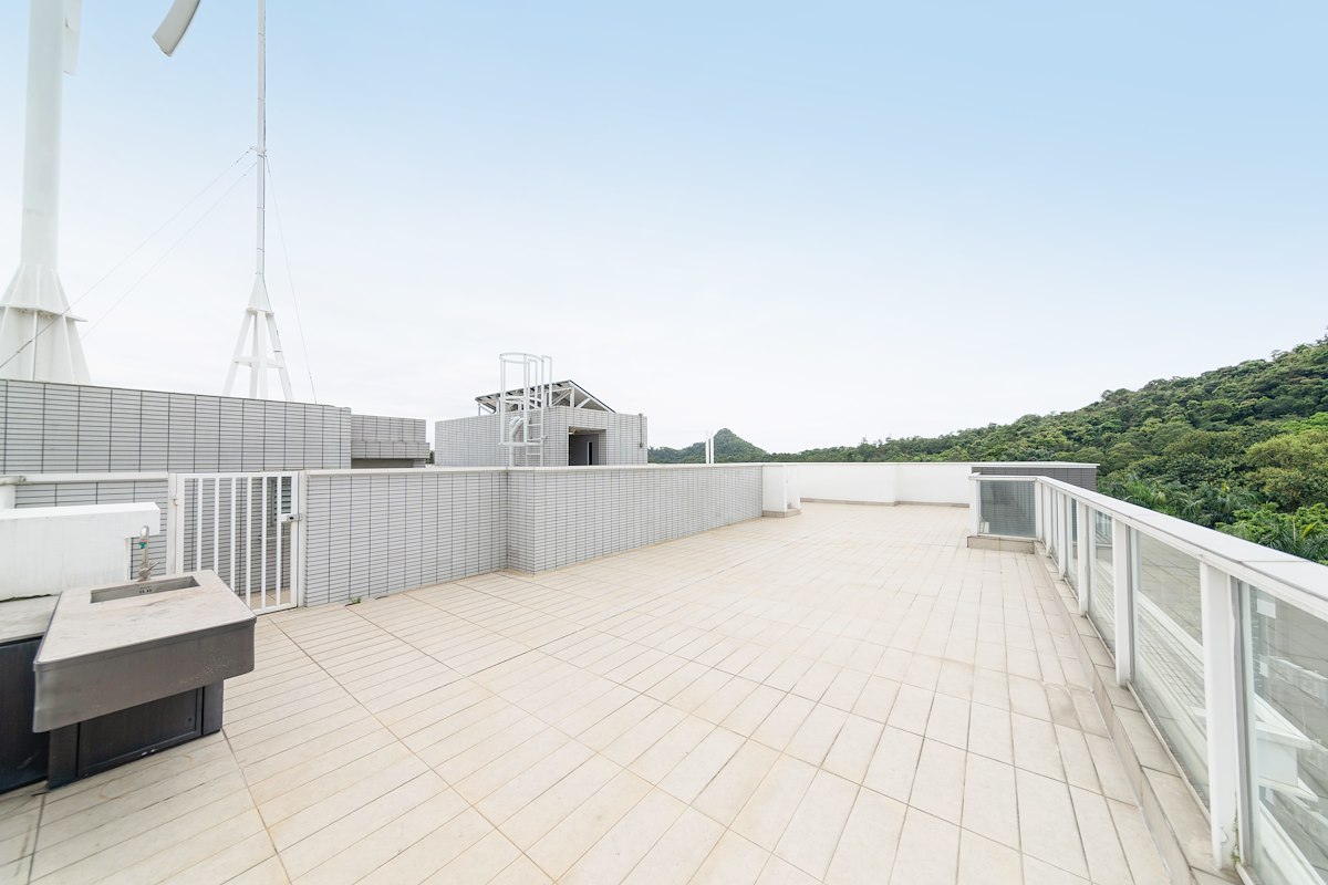 Mount Pavilia 傲瀧 | Private Roof Terrace