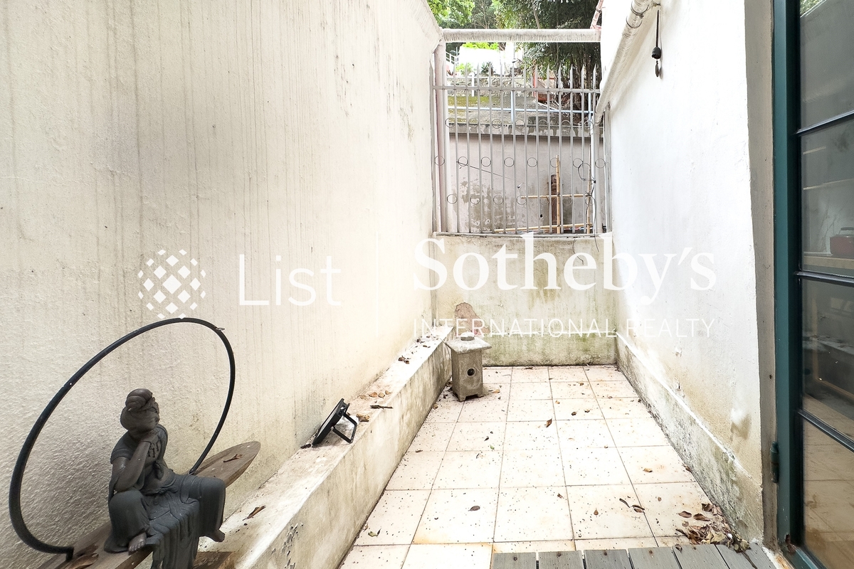 50-56 Po Hing Fong 普慶坊50-56號 | Private Terrace off Open Kitchen