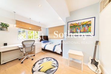 Tsak Yue Wu 鯽魚湖 | 