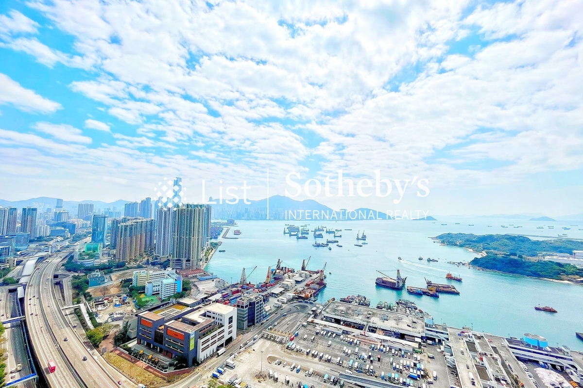 Cullinan West 匯璽 | View from Living and Dining Room