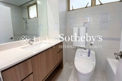 56 Chung Hom Kok Road 舂磡角道56號 | Guest Bathroom