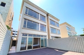 56 Chung Hom Kok Road 舂磡角道56號 | House Outlook