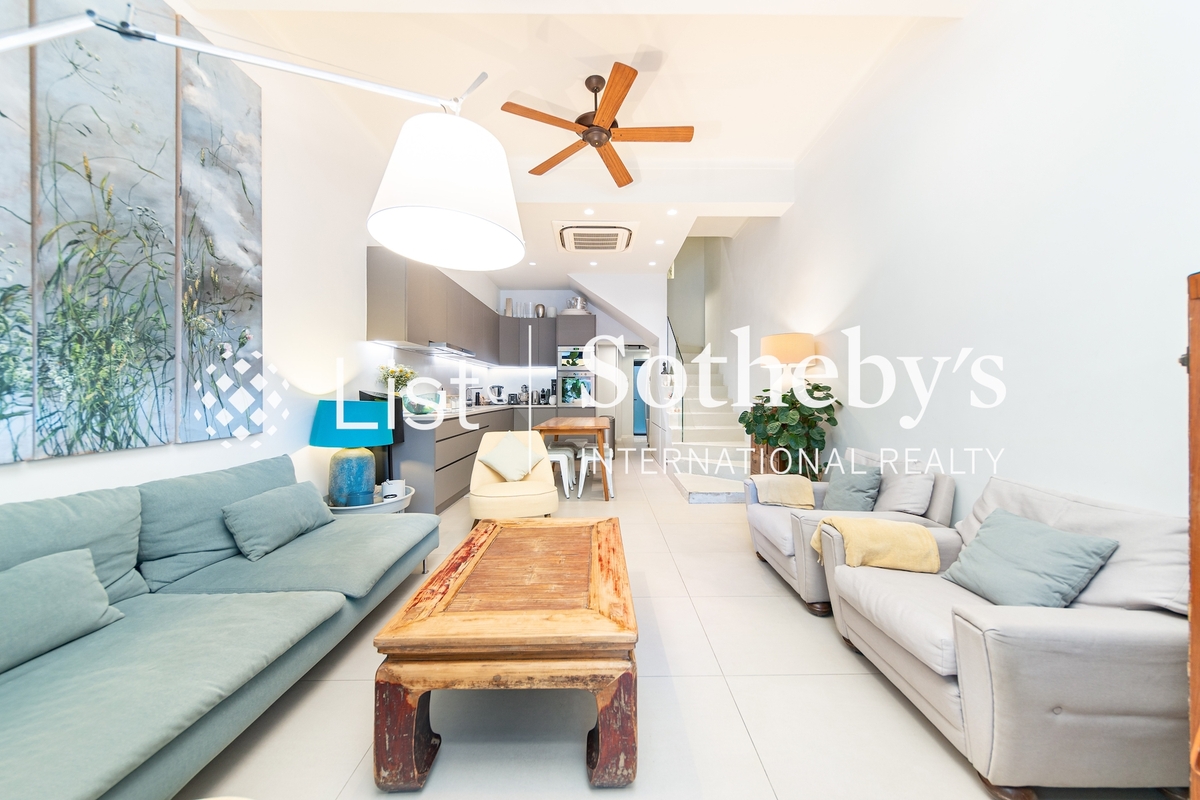 Shek O Village Road Detached House 石澳村路洋房 | Living Area